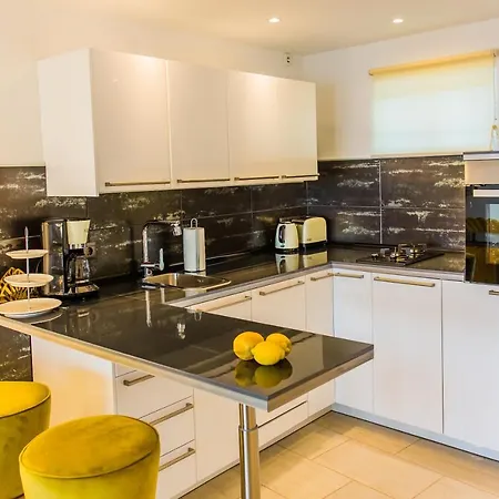 Suite Moorea Marbella
