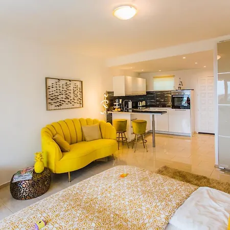 Apartment Suite Moorea Marbella